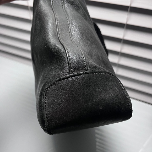 Gucci Black Leather Hobo Bag w/ Braided Strap & Tassels | Authentic - Picture 5 of 11